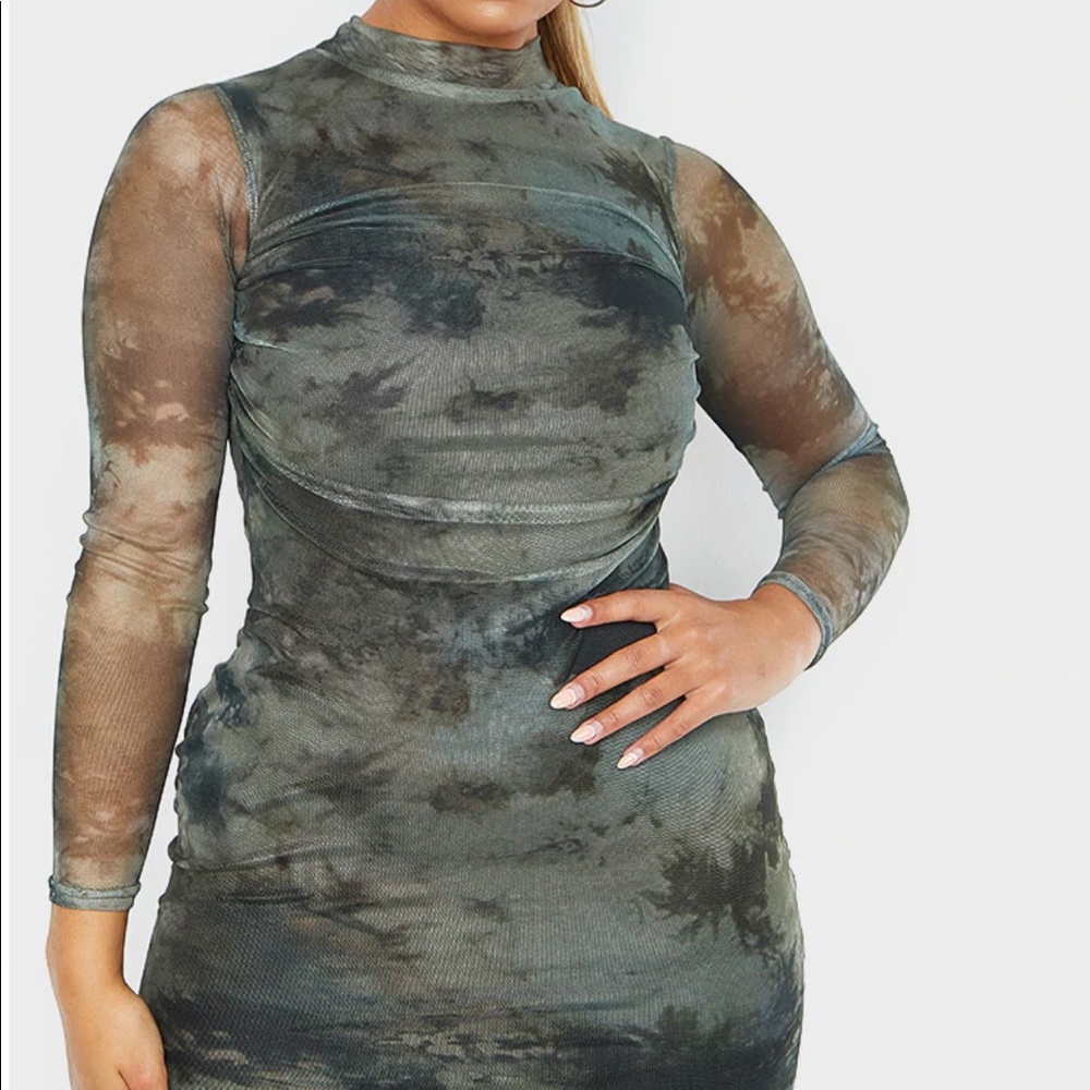 Pretty little thing dress